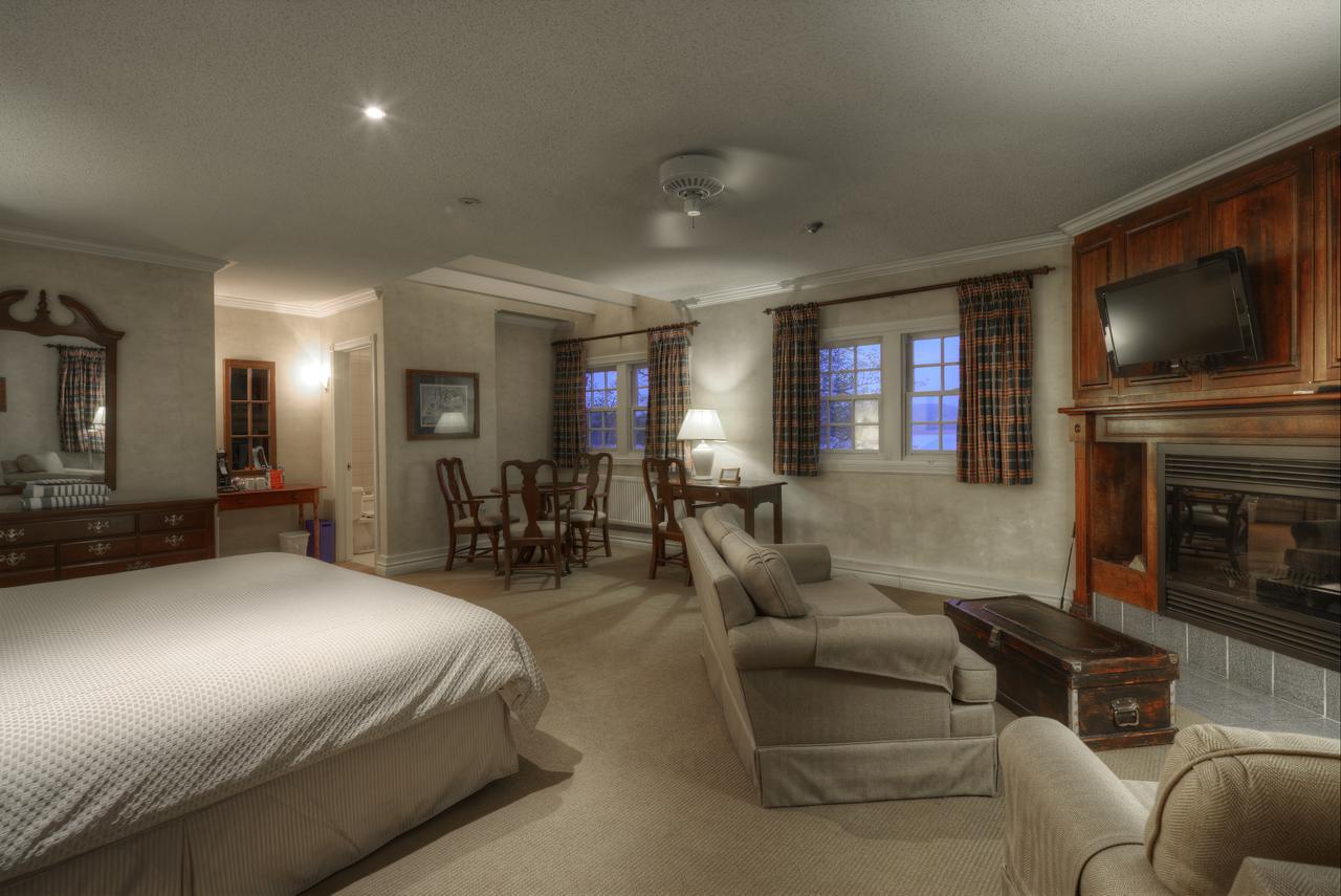Sir Sam'S Inn & Spa (Adults Only) Haliburton Dış mekan fotoğraf