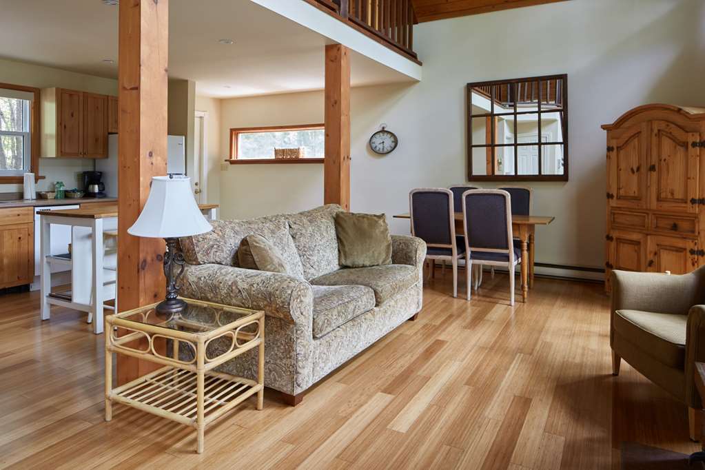 Sir Sam'S Inn & Spa (Adults Only) Haliburton Oda fotoğraf