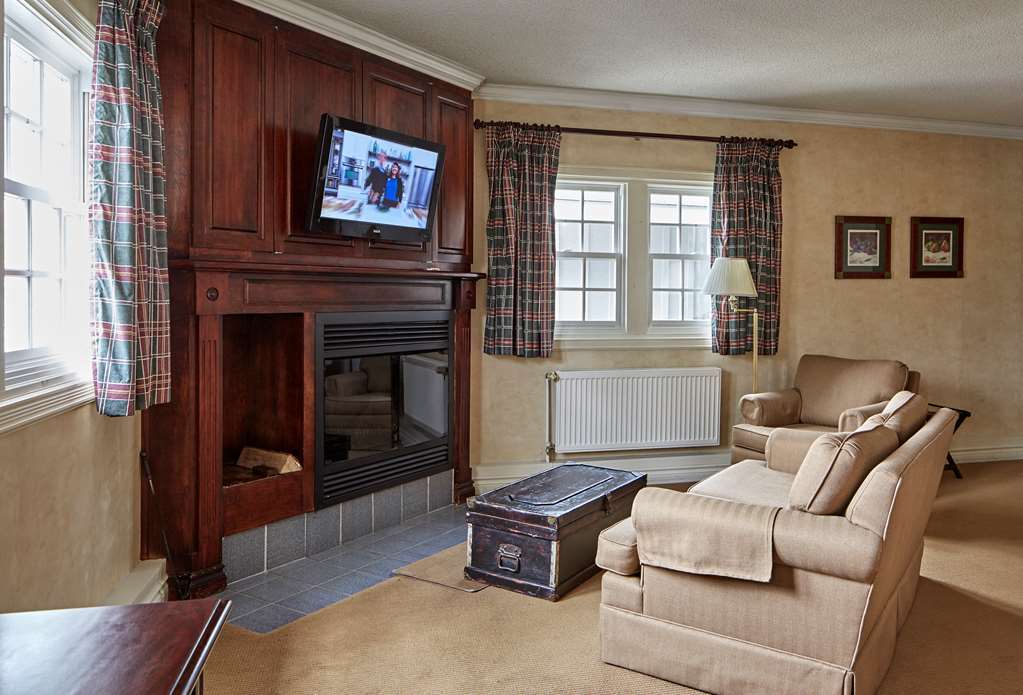 Sir Sam'S Inn & Spa (Adults Only) Haliburton Oda fotoğraf